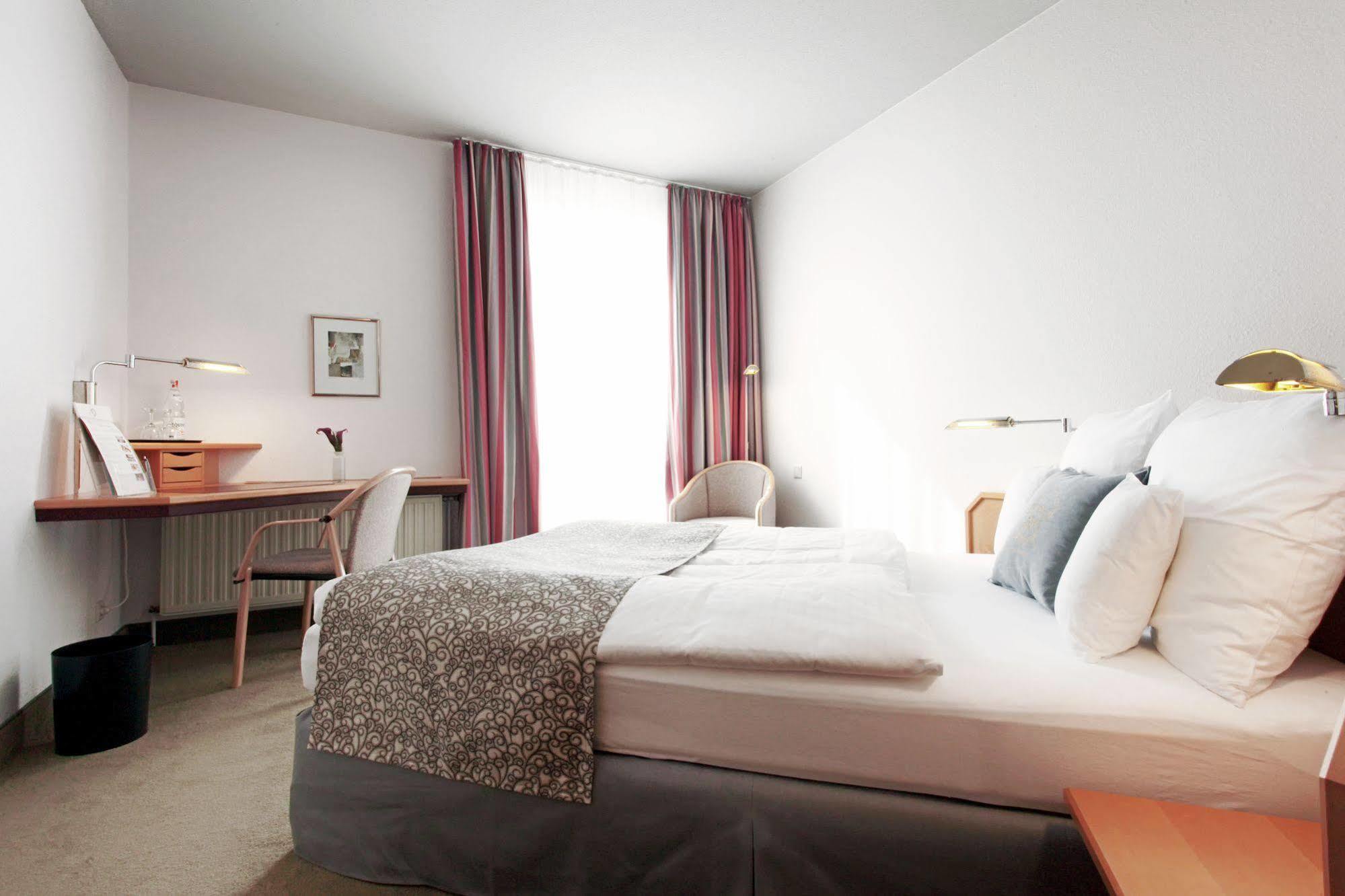 Hotel Haus Duden Wesel  Dış mekan fotoğraf